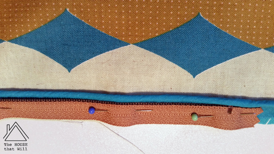 The House that Will | DIY Cushion Cover Throw Pillow with Piping Step-by-Step How to Sewing Tutorial 