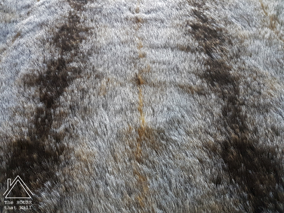 The House that Will | DIY Faux Fur Throw