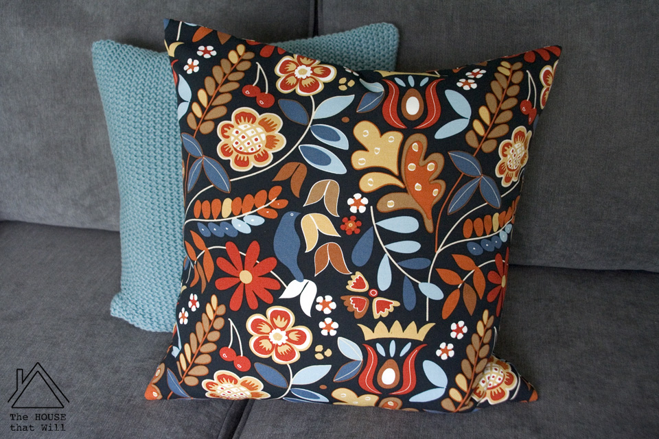 The House that Will | DIY Cushion Cover Throw Pillow with Hidden Zipper How To Sewing Tutorial