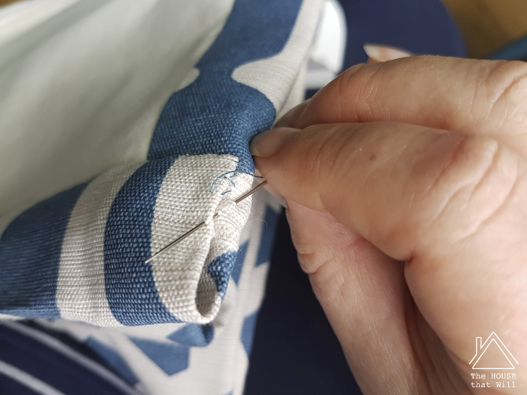 The House that Will | Step-by-step DIY Roman blinds that look custom made