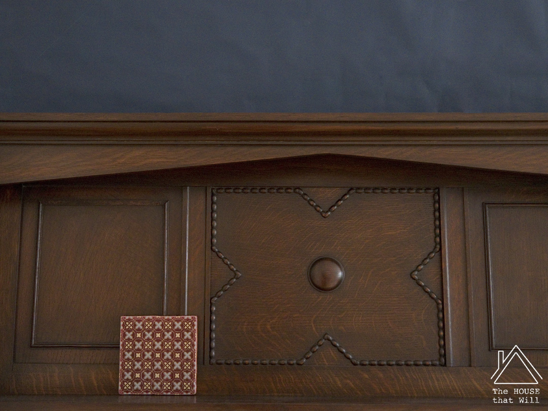 The House that Will | One Room Challenge - Traditional Multifunctional Library Study Family Room