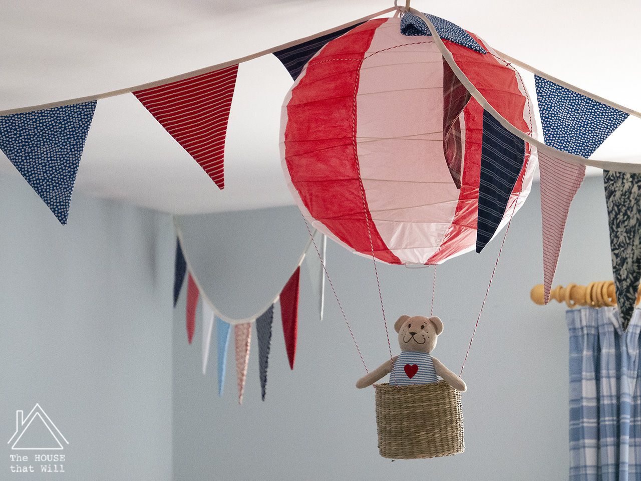 The House that Will | DIY Hot Air Balloon Lightshade craft for children's kid's room