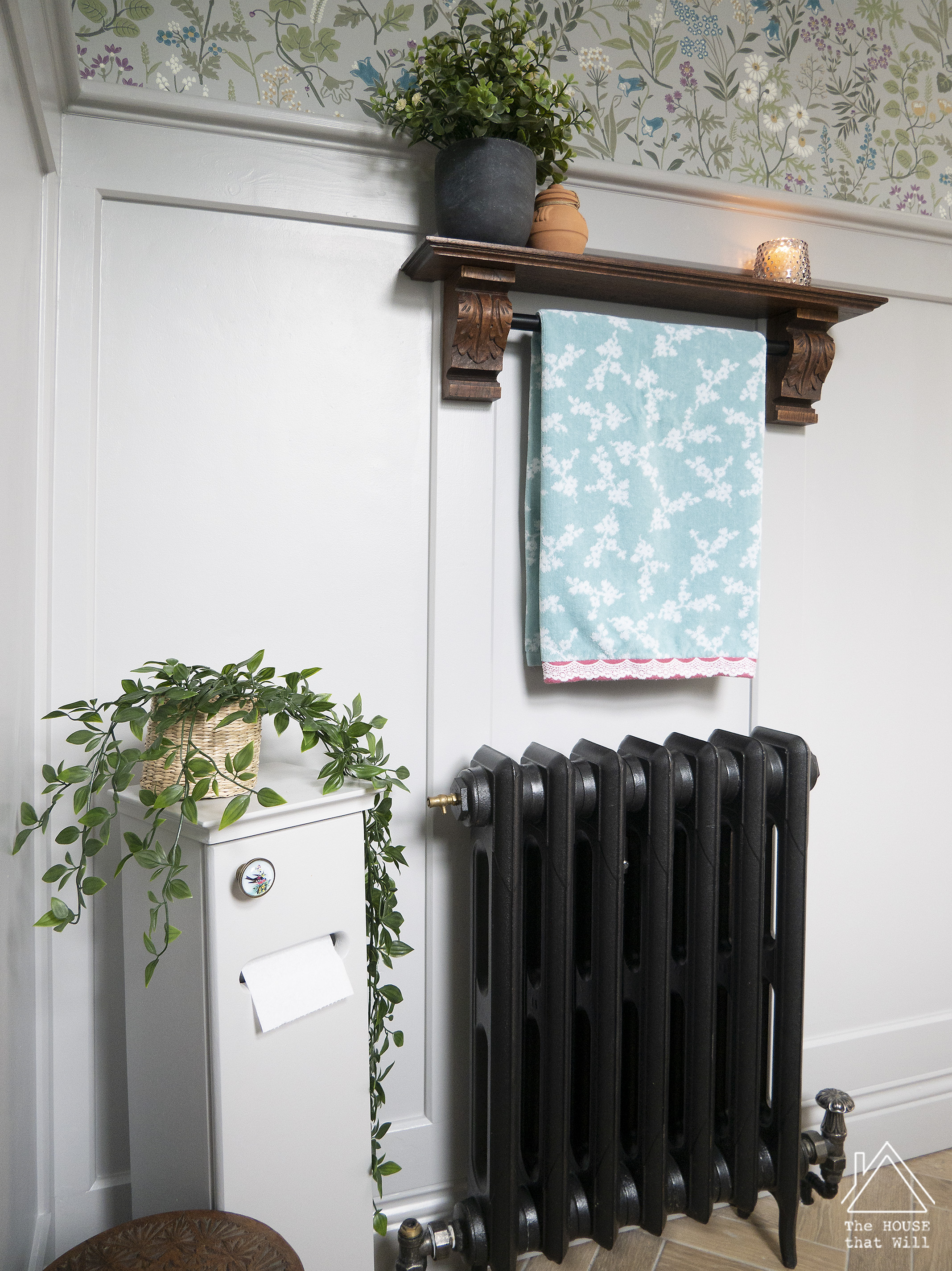 The House that Will | DIY Antique-style Towel Rail