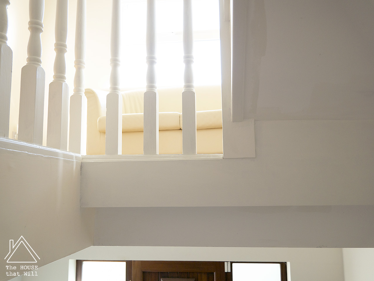 The HOUSE that Will | 7 Ways to Improve an Ugly Staircase