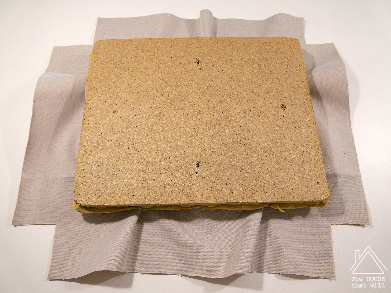 18 tufted stool 1110655